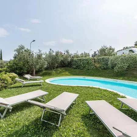 Little Paradise Garda Апартаменты